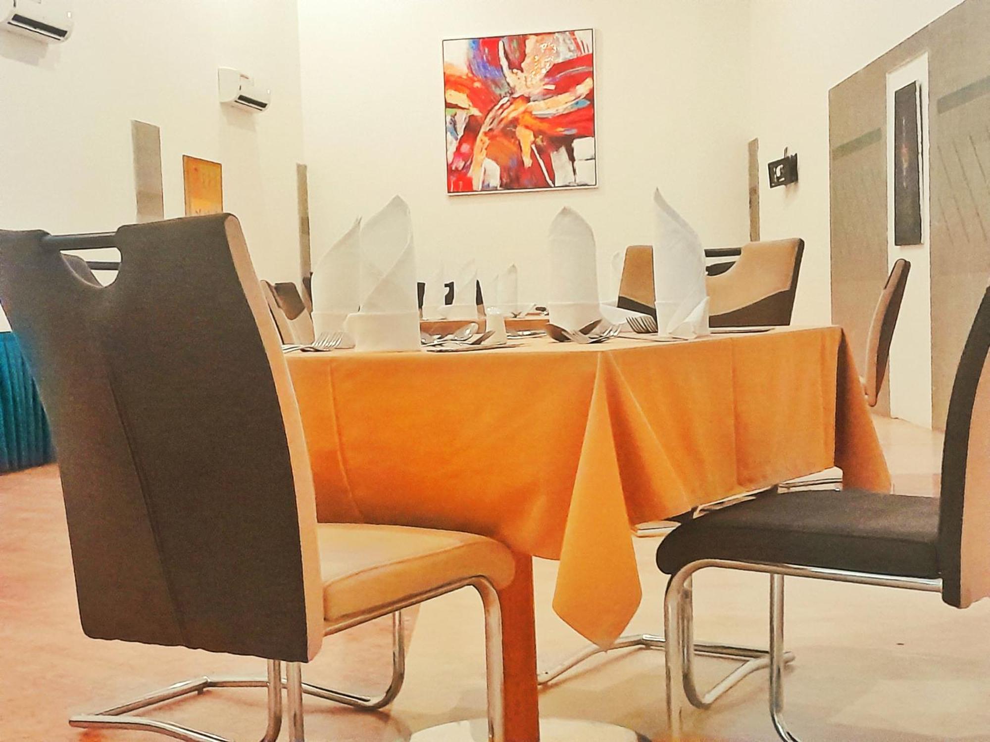 L'Amitie Hotel N'Djamena Exterior photo