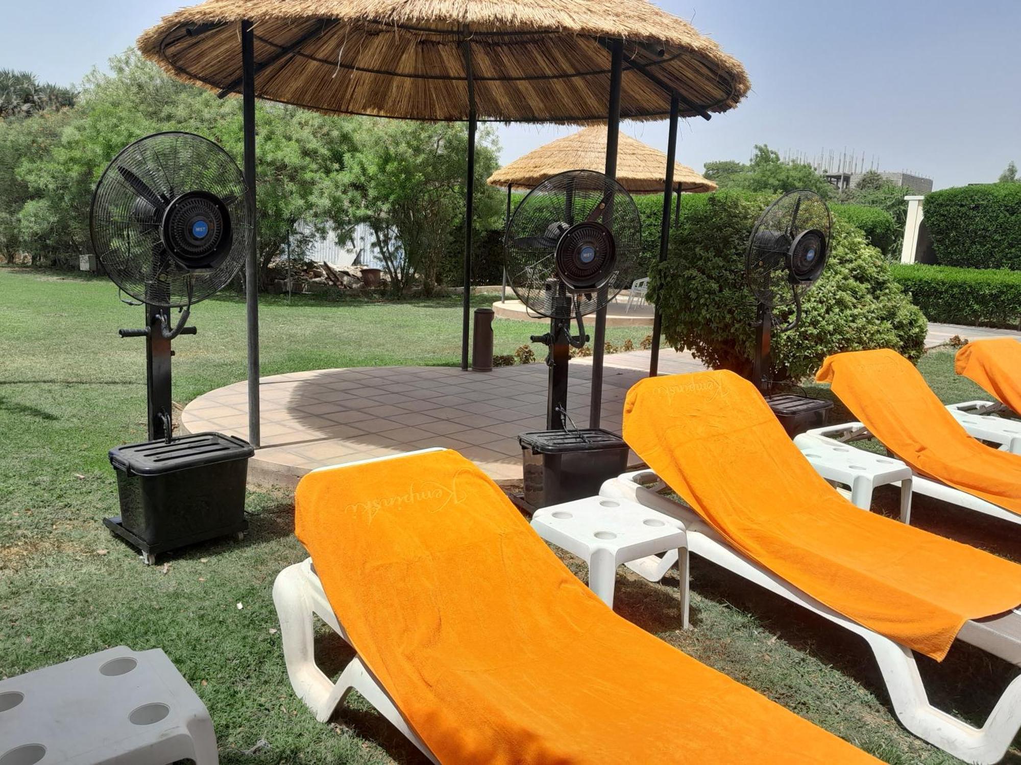 L'Amitie Hotel N'Djamena Exterior photo